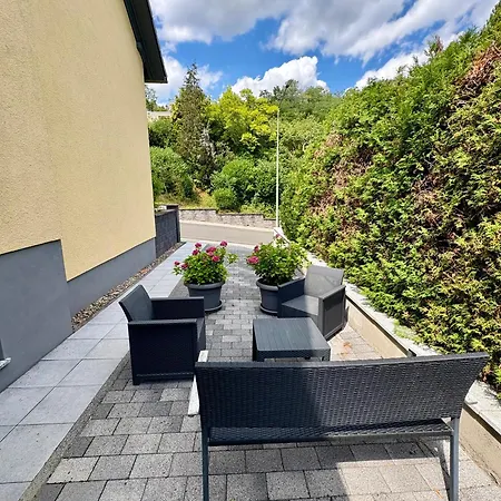 Daire Mit Separatem Eingang Und Stellplatz Wittlich