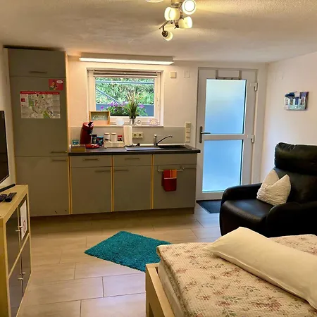Daire Mit Separatem Eingang Und Stellplatz *
